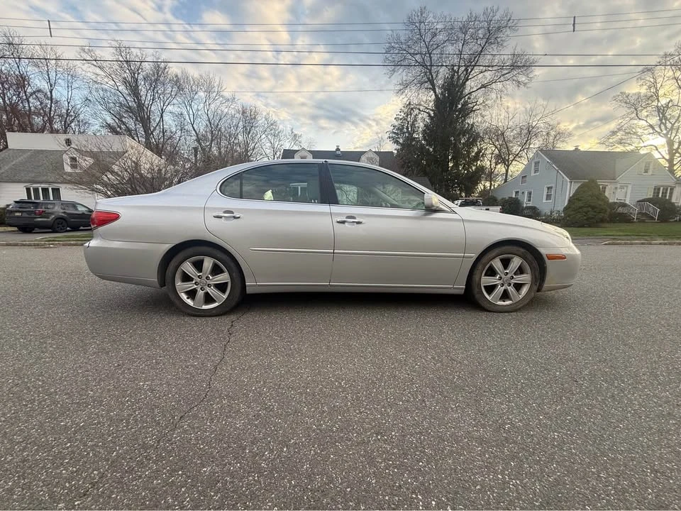 2006 Lexus ES 4th Gen - Image 11 of 20