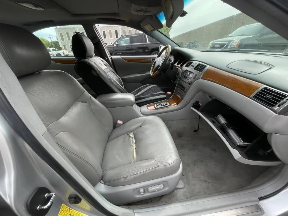 2006 Lexus ES 4th Gen - Image 6 of 12