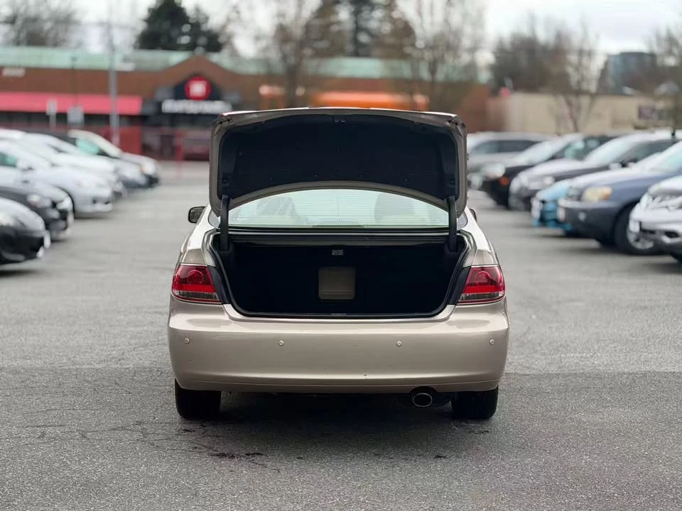 2006 Lexus ES 4th Gen - Image 8 of 13