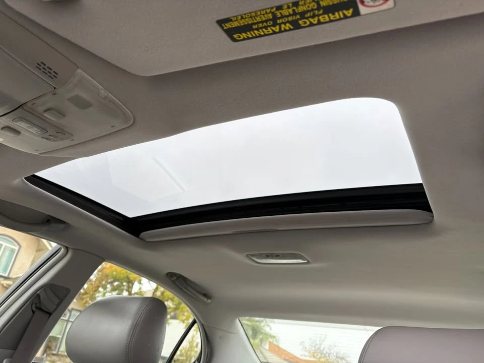 2006 Lexus ES 4th Gen - Image 12 of 17
