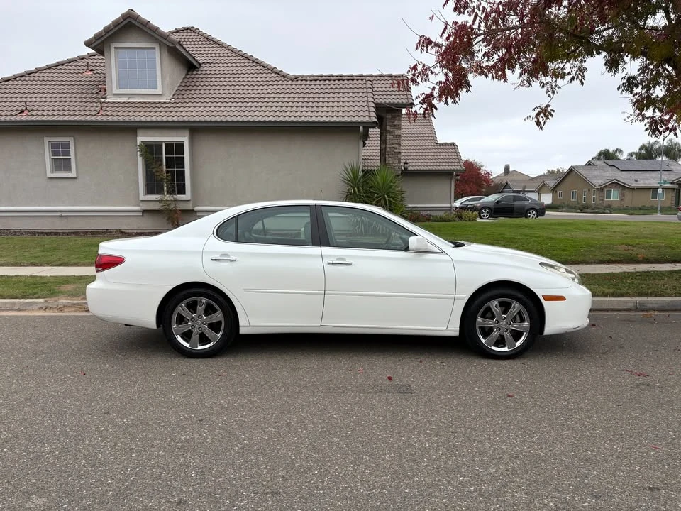 2006 Lexus ES 4th Gen - Image 5 of 17