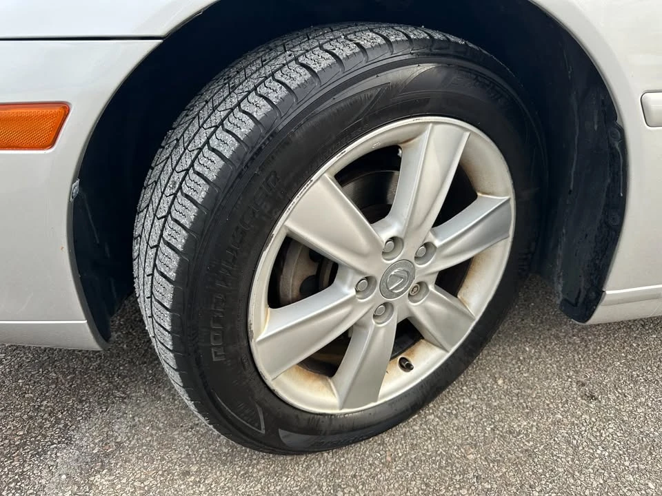 2006 Lexus ES 4th Gen - Image 11 of 20