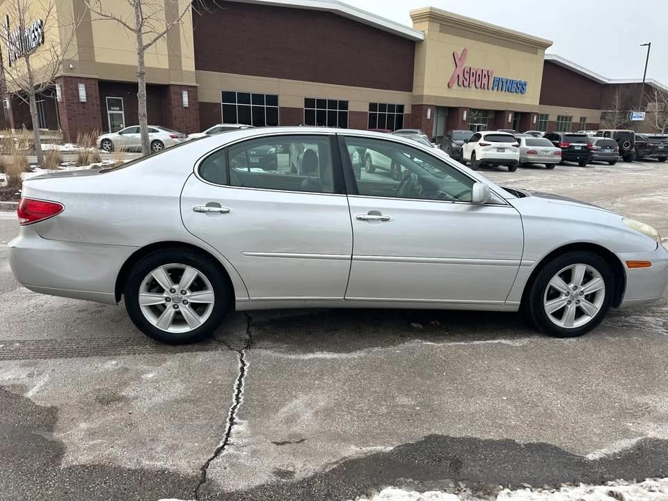 2006 Lexus ES 4th Gen - Image 4 of 20