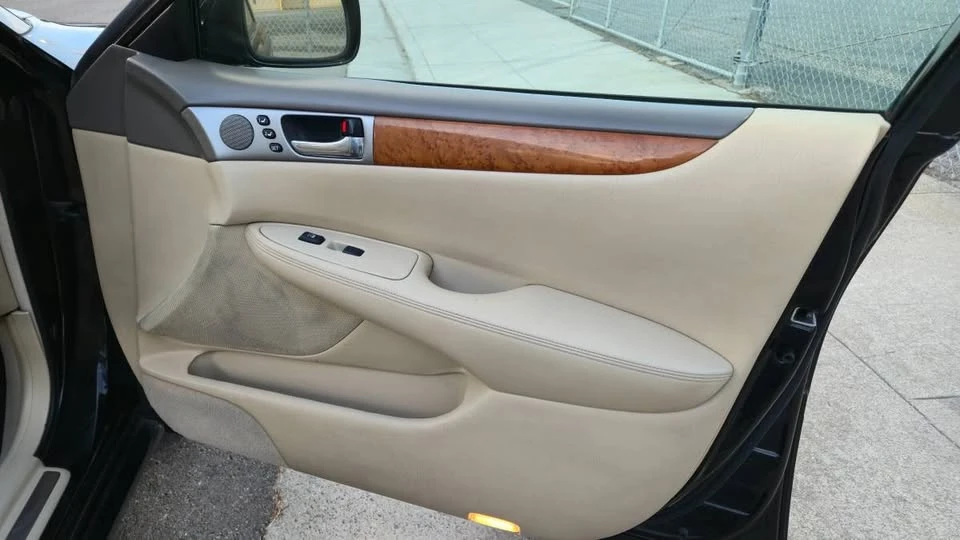 2006 Lexus ES 4th Gen - Image 20 of 20