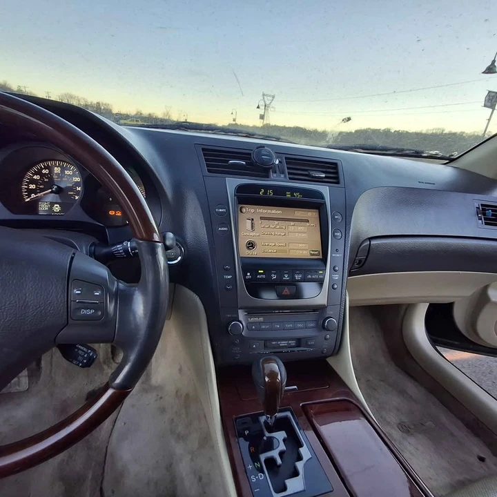 2006 Lexus GS 3rd Gen - Image 9 of 10