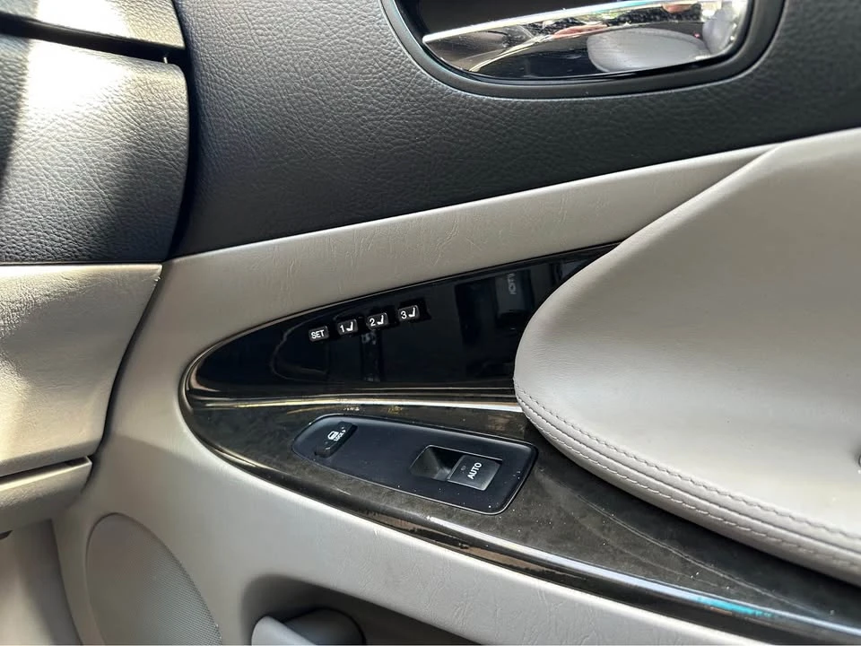 2006 Lexus GS 3rd Gen - Image 10 of 12