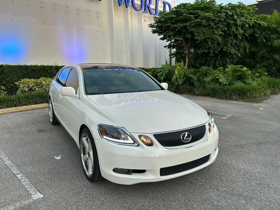2006 Lexus GS 3rd Gen - Image 2 of 13