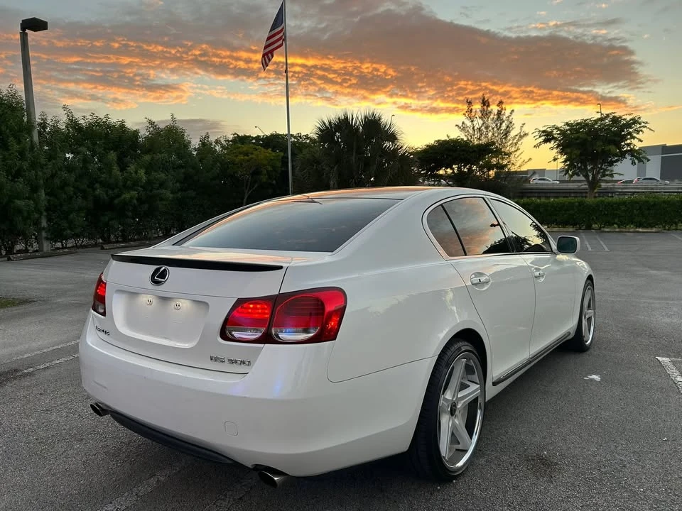 2006 Lexus GS 3rd Gen - Image 4 of 13