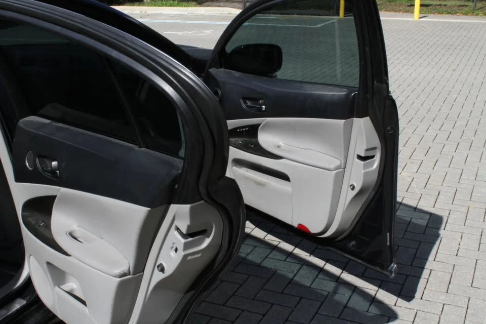 2006 Lexus GS 3rd Gen - Image 10 of 13