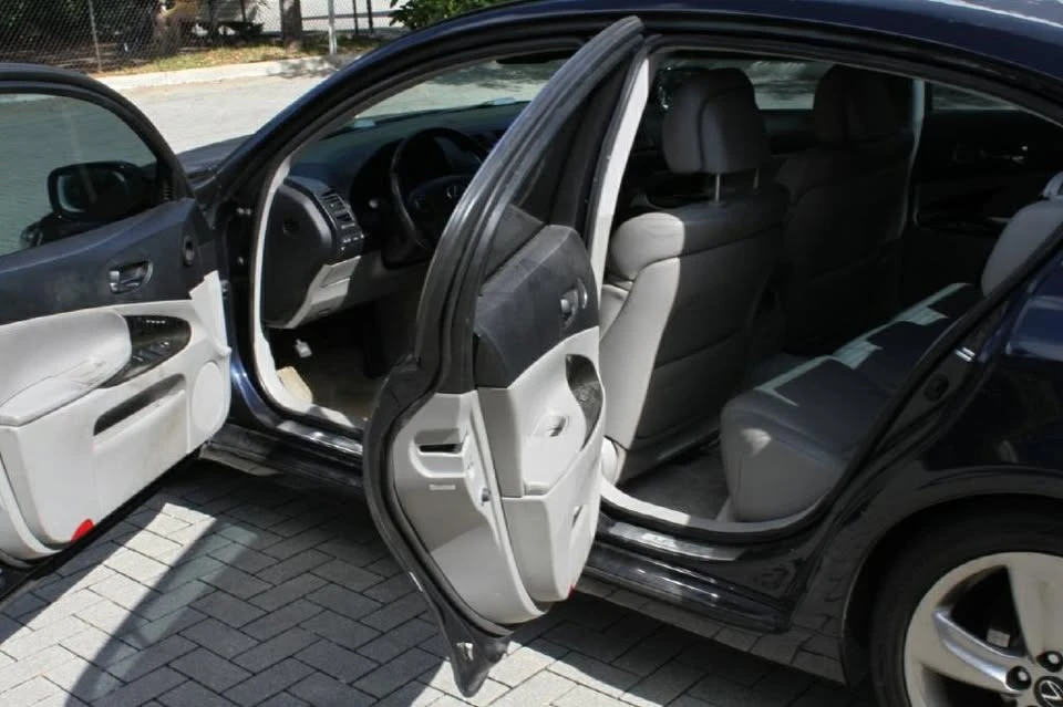 2006 Lexus GS 3rd Gen - Image 8 of 13