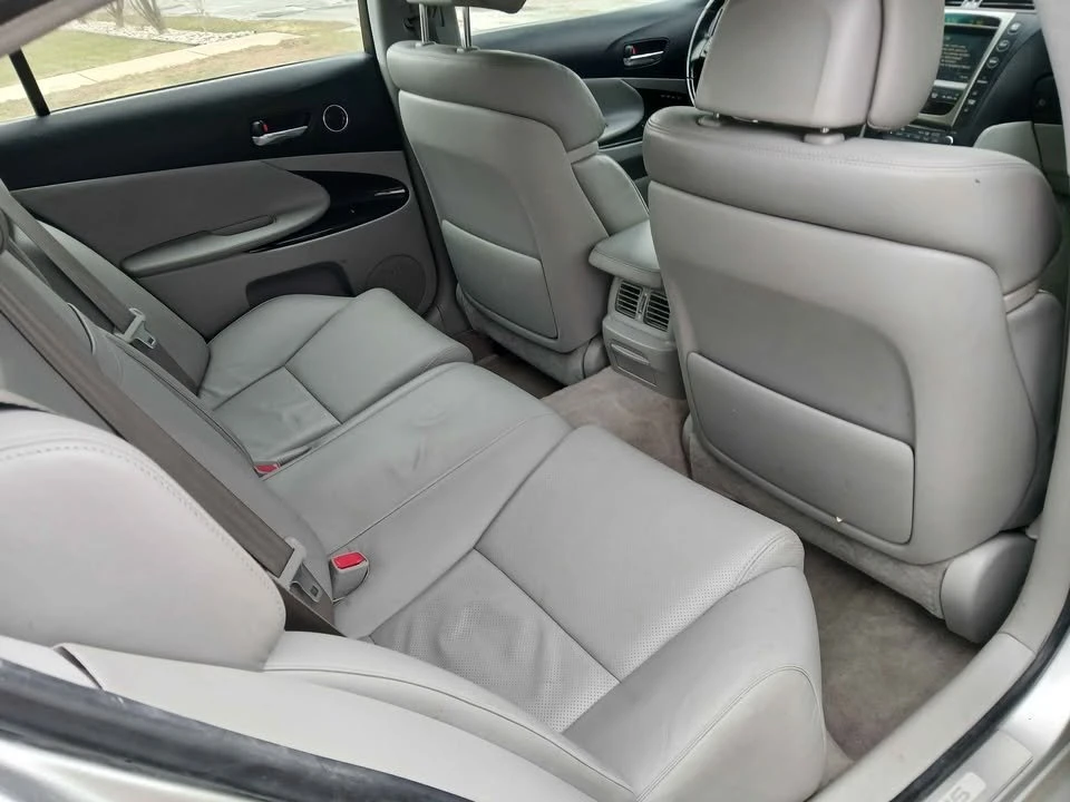 2006 Lexus GS 3rd Gen - Image 11 of 16