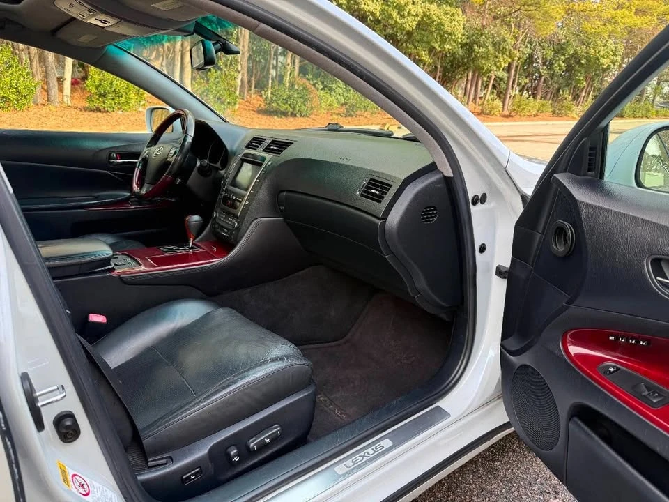 2006 Lexus GS 3rd Gen - Image 11 of 20