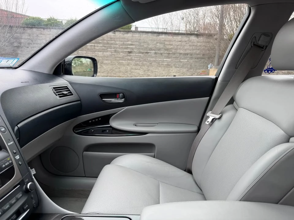 2006 Lexus GS 3rd Gen - Image 14 of 20