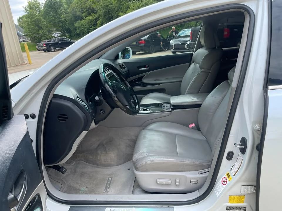 2006 Lexus GS 3rd Gen - Image 11 of 19