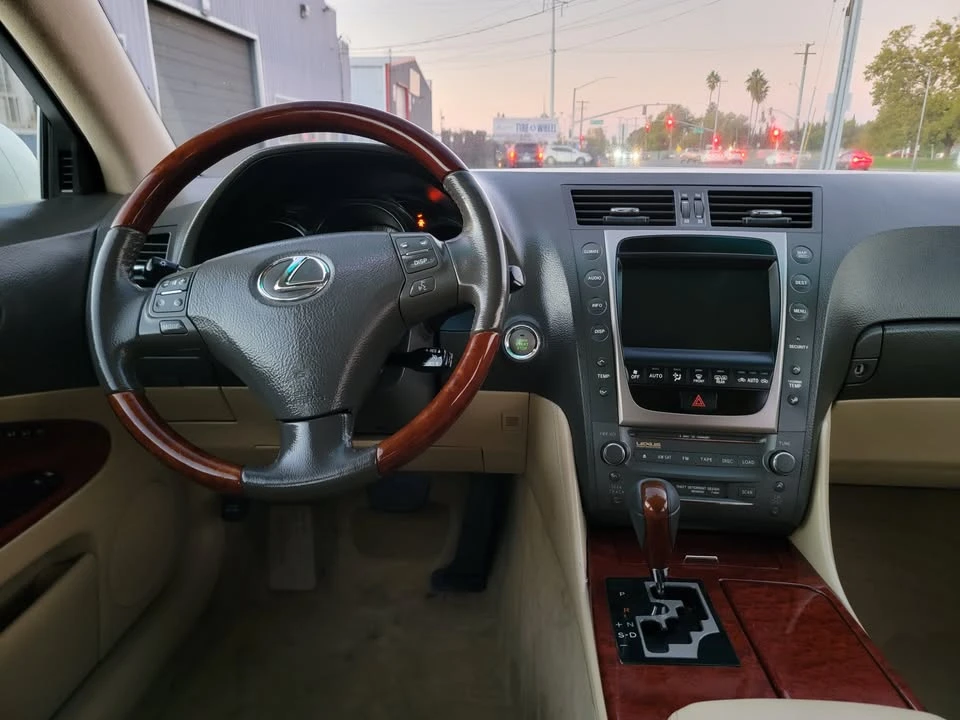 2006 Lexus GS 3rd Gen - Image 12 of 14