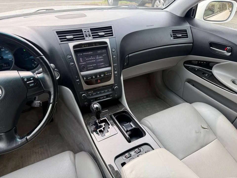 2006 Lexus GS 3rd Gen - Image 16 of 20