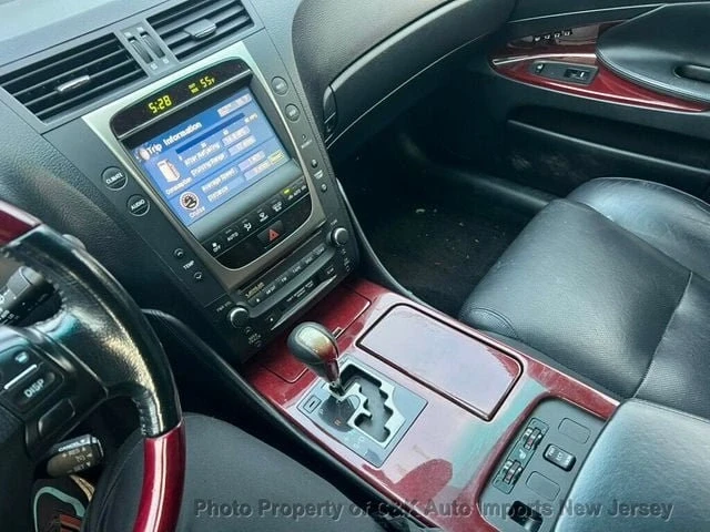2006 Lexus GS 3rd Gen - Image 15 of 18