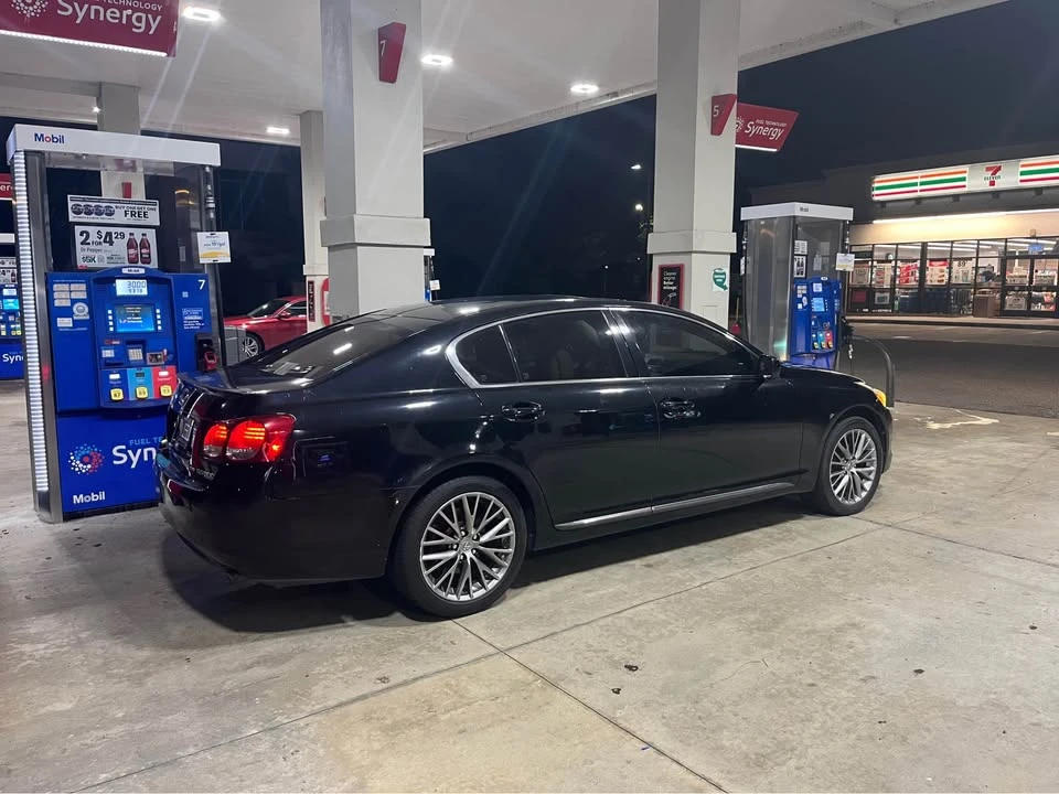 2006 Lexus GS 3rd Gen - Image 3 of 11