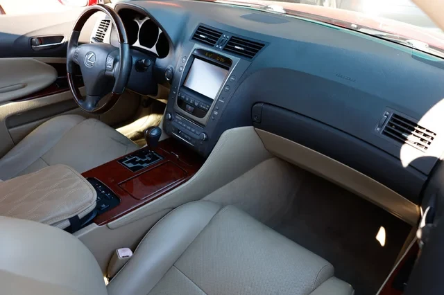 2006 Lexus GS 3rd Gen - Image 16 of 19