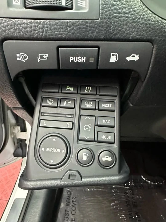 2006 Lexus GS 3rd Gen - Image 8 of 20