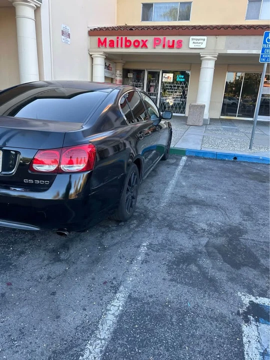2006 Lexus GS 3rd Gen - Image 2 of 10