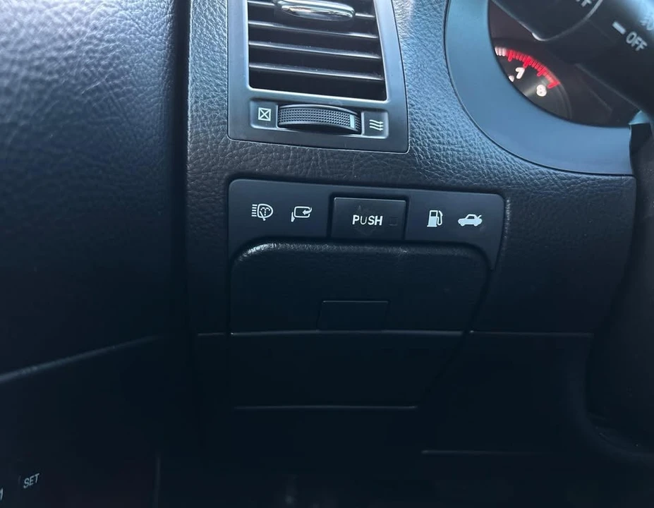 2006 Lexus GS 3rd Gen - Image 5 of 19