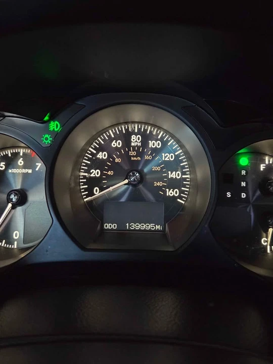 2006 Lexus GS 3rd Gen - Image 6 of 9