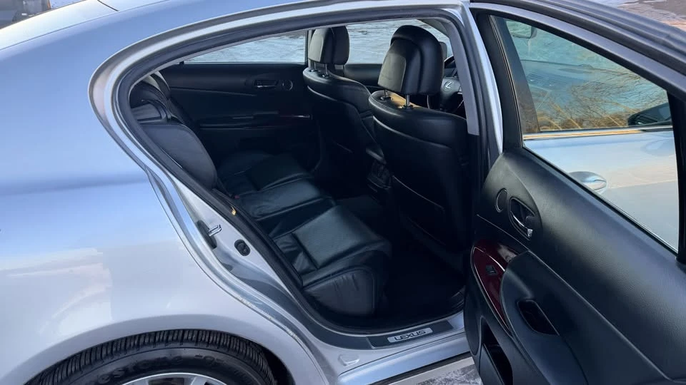 2006 Lexus GS 3rd Gen - Image 10 of 15