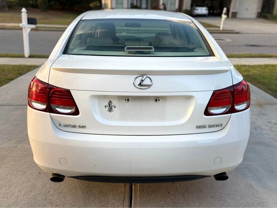 2006 Lexus GS 3rd Gen - Image 8 of 20