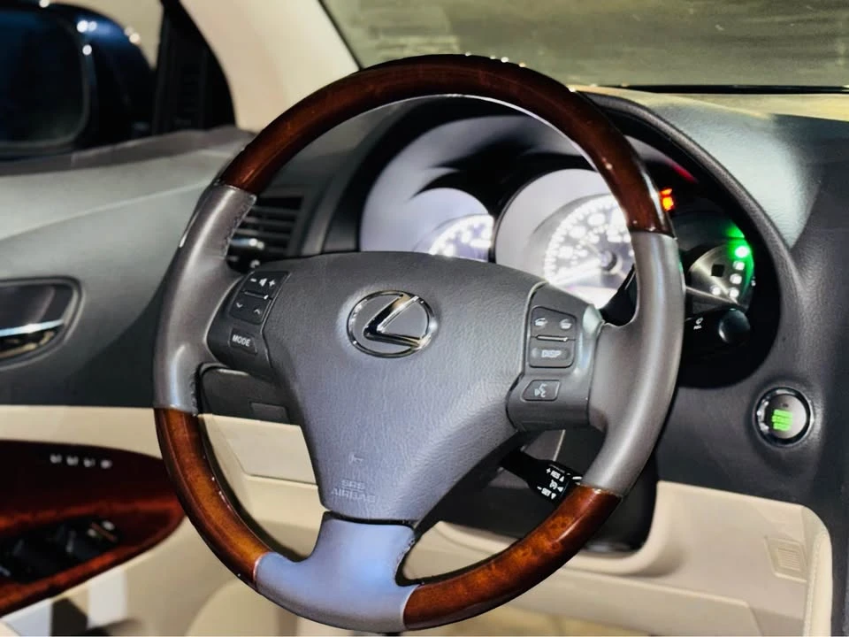 2006 Lexus GS 3rd Gen - Image 8 of 10