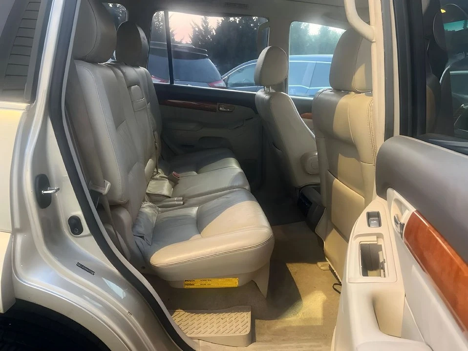 2006 Lexus GX 1st Gen - Image 11 of 20