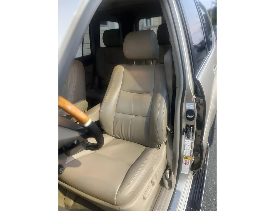 2006 Lexus GX 1st Gen - Image 14 of 20