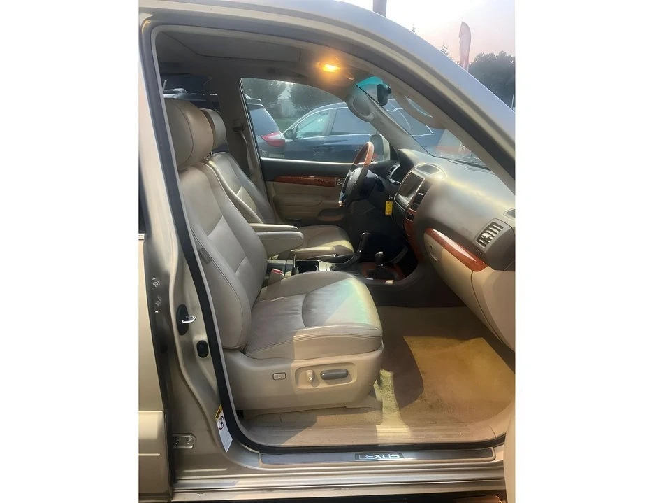 2006 Lexus GX 1st Gen - Image 12 of 20