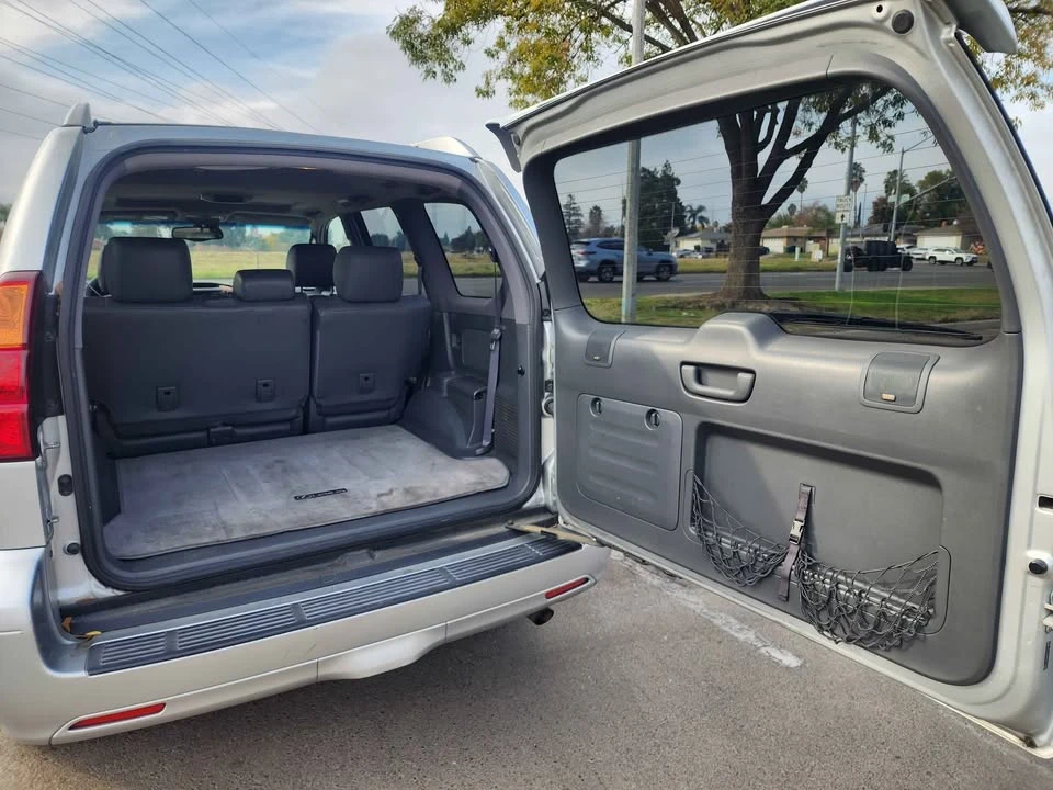 2006 Lexus GX 1st Gen - Image 10 of 17