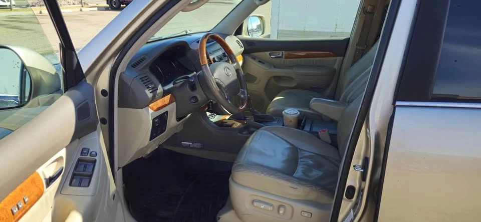 2006 Lexus GX 1st Gen - Image 8 of 9