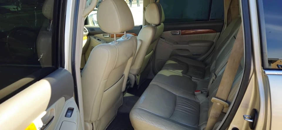 2006 Lexus GX 1st Gen - Image 7 of 9