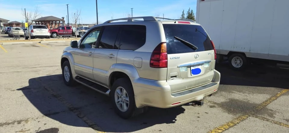 2006 Lexus GX 1st Gen - Image 4 of 8