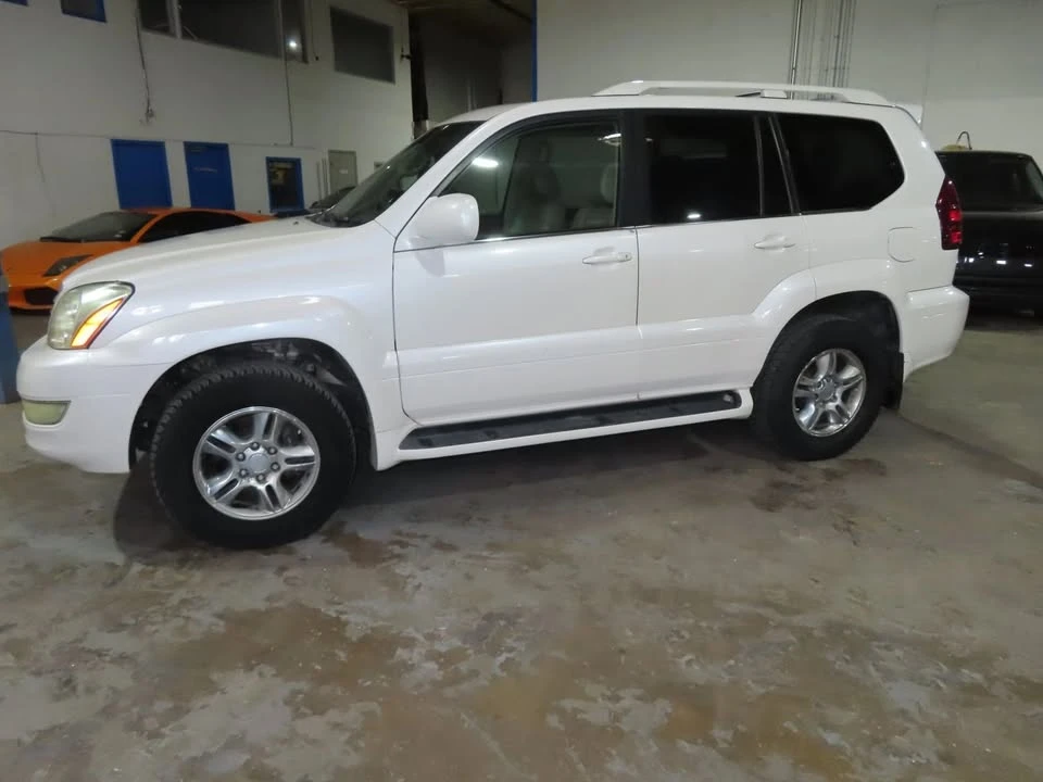 2006 Lexus GX 1st Gen - Image 9 of 20