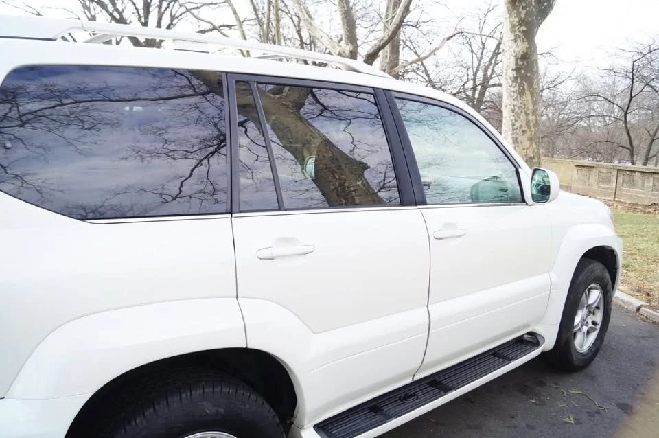 2006 Lexus GX 1st Gen - Image 11 of 20