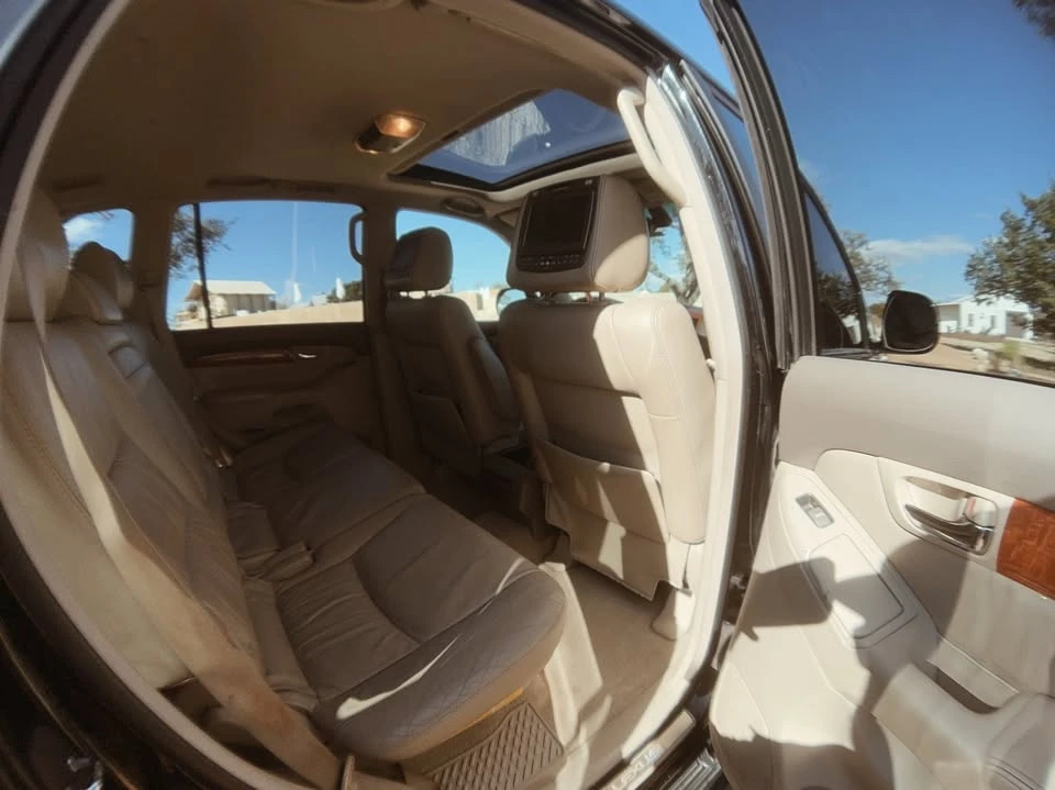 2006 Lexus GX 1st Gen - Image 7 of 18