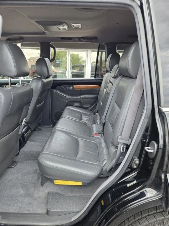 2006 Lexus GX 1st Gen - Image 12 of 20