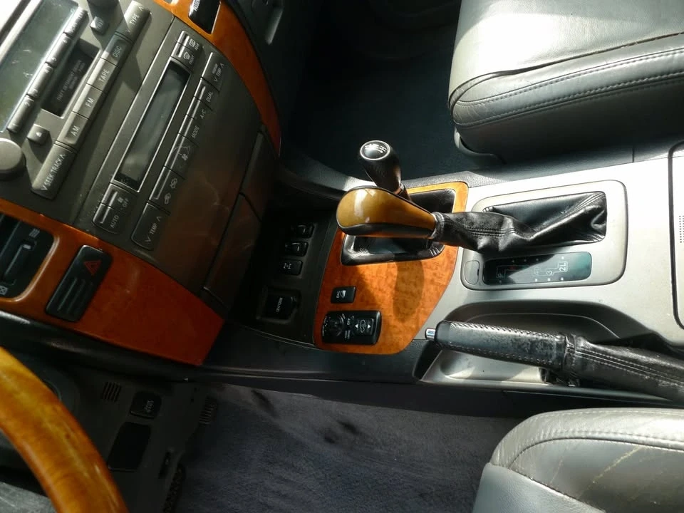 2006 Lexus GX 1st Gen - Image 17 of 19