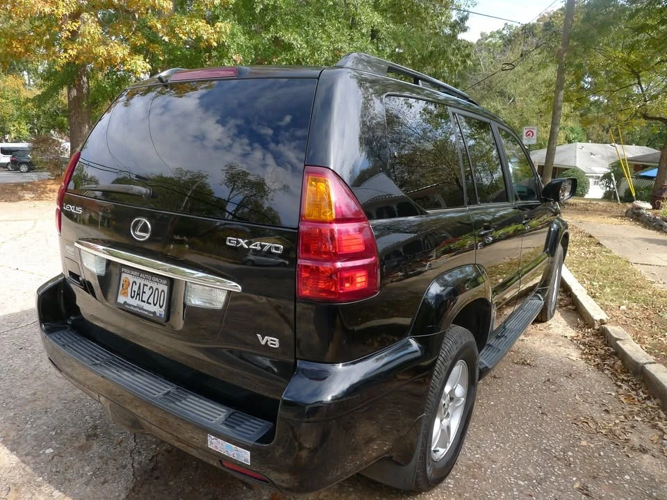 2006 Lexus GX 1st Gen - Image 2 of 19
