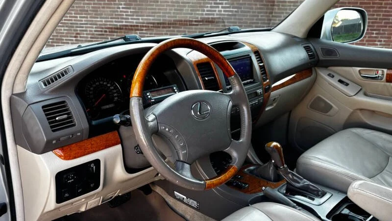 2006 Lexus GX 1st Gen - Image 16 of 20