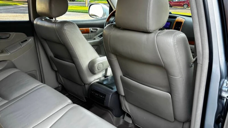 2006 Lexus GX 1st Gen - Image 12 of 20