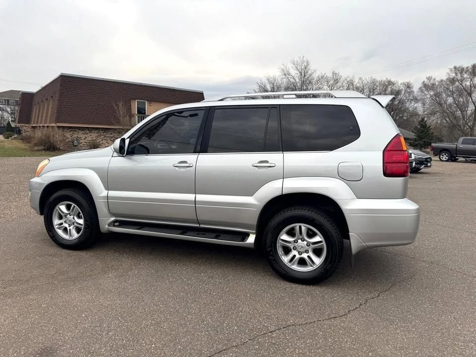 2006 Lexus GX 1st Gen - Image 11 of 20
