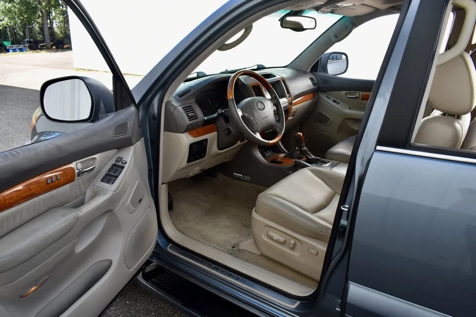 2006 Lexus GX 1st Gen - Image 15 of 20