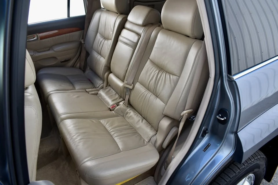 2006 Lexus GX 1st Gen - Image 19 of 20