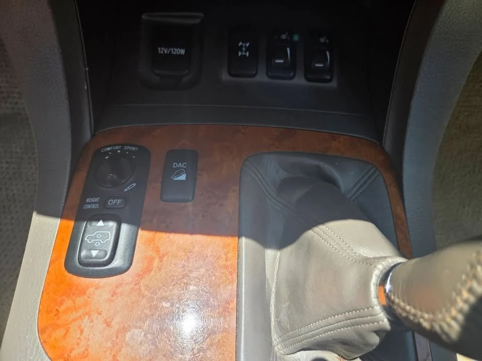2006 Lexus GX 1st Gen - Image 4 of 17