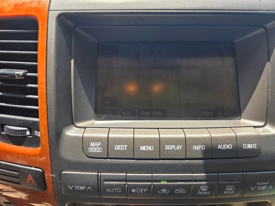 2006 Lexus GX 1st Gen - Image 14 of 16